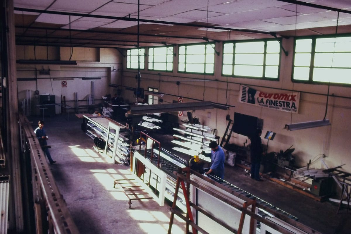 Foto storiche stabilimento anni 80/90 fabbrica finestre foto storica